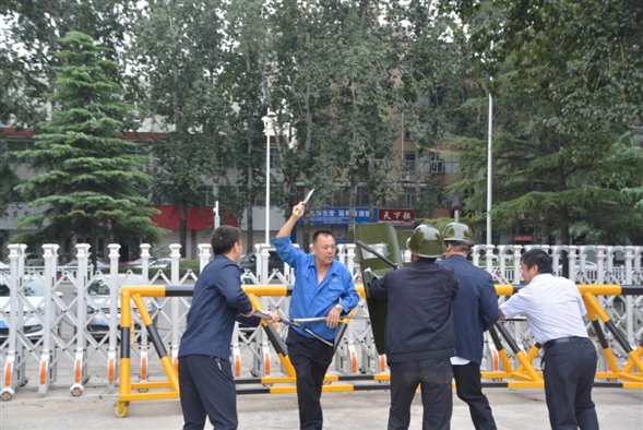 濮陽(yáng)市自來水公司舉行“迎國(guó)慶”反恐安保演練